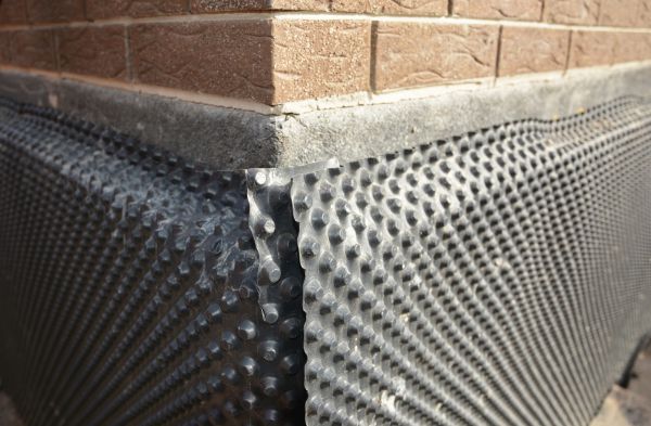 Cost of Crawlspace Waterproofing in De Pere